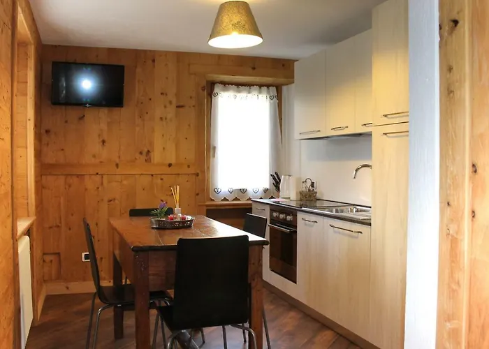 아파트 Maison D'antan Ad Uso Turistico Vda Charvensod N 0022