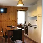 Апартаменты Maison D'antan Ad Uso Turistico Vda Charvensod N 0022