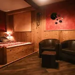 Maison D'antan Ad Uso Turistico Vda Charvensod N 0022 * Aosta