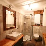 Maison D'antan Ad Uso Turistico Vda Charvensod N 0022