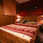 Maison D'antan Ad Uso Turistico Vda Charvensod N 0022 Апартаменты Аоста