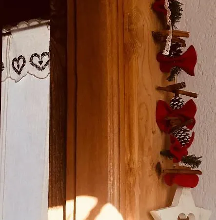 Maison D'antan Ad Uso Turistico Vda Charvensod N 0022 * Aosta